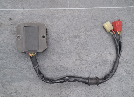 Spanningsregelaar Honda NSR 400