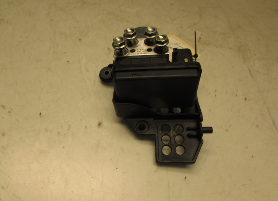 ABS pomp Aprilia RSV 4