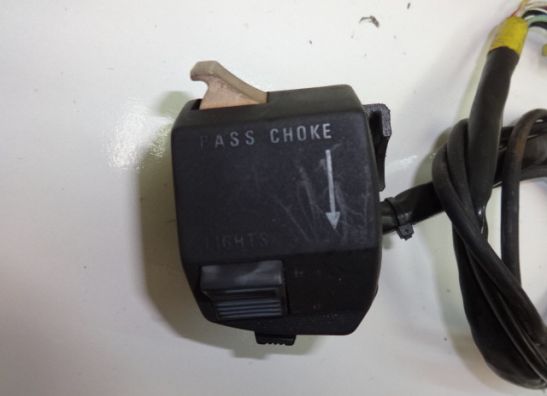 Handlebar switch assy left Suzuki GS 500 E
