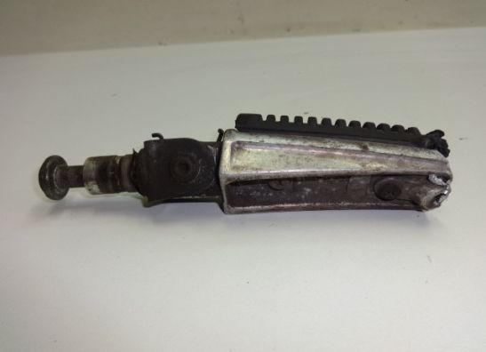 Footrest right Yamaha FAZER 600