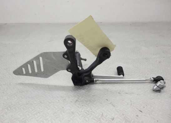 Main step holder left Kawasaki ZX 6 R