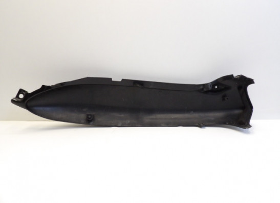 Cowl rear right Suzuki GSX F 750