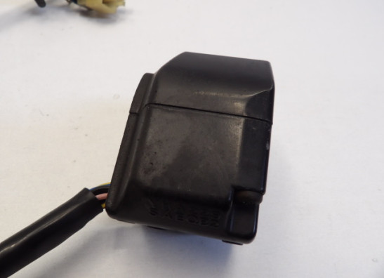 Handlebar switch assy left Yamaha FZX 750