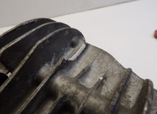 Cylinder head Suzuki VS 700 Intruder