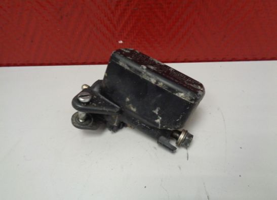 Front brake master cylinder  Honda CBR 600 F