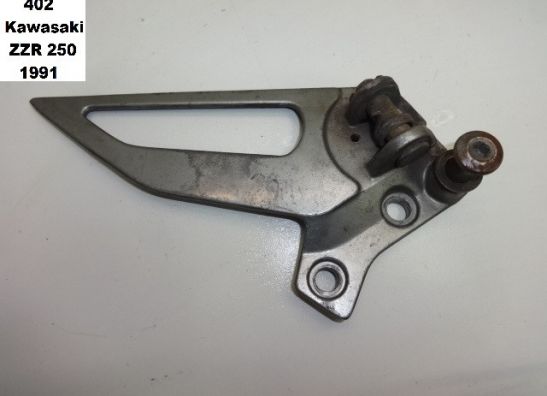 Main step holder left Kawasaki ZZR 250