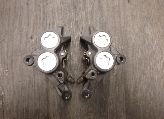Bremssattel Bremszangen vorne Yamaha XSR 700