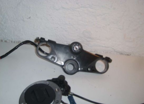 Schlosssatz Suzuki RF 600