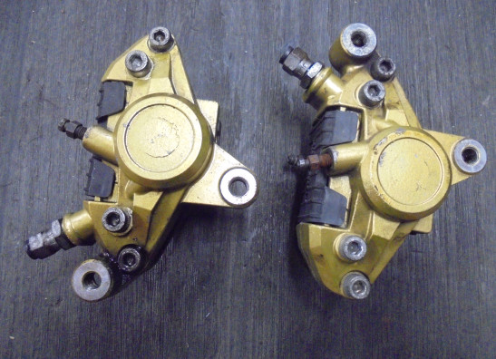 Bremssattel Bremszangen vorne Suzuki GSX F 1100