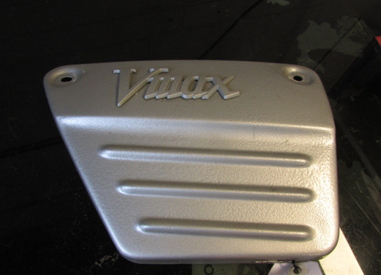 Cowl left small Yamaha V max