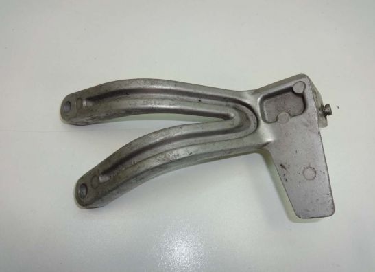 Duo voetsteun links Suzuki RF 900