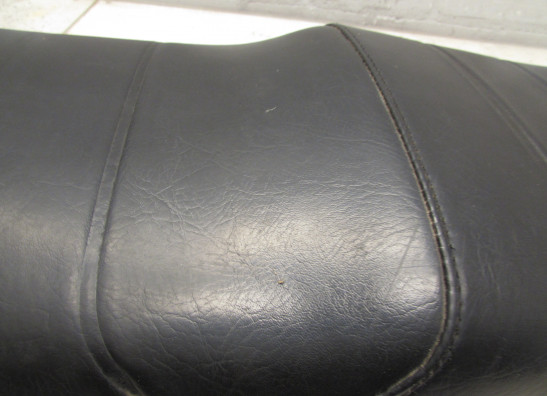 Buddy zadel Suzuki GSX 550 EF