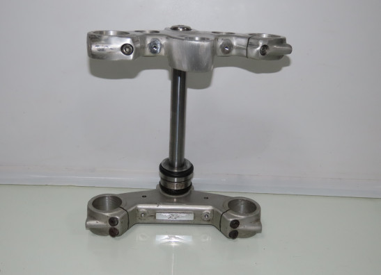 Steering stem + top bridge Moto Guzzi California EV