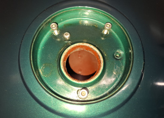 Benzintank Triumph Trident 900