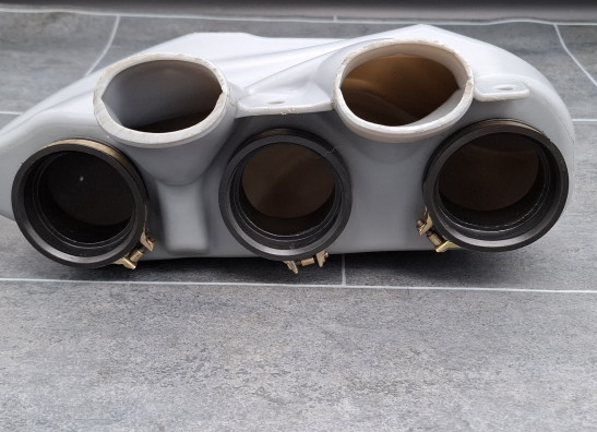 Luchtfilterhuis Triumph Rocket III