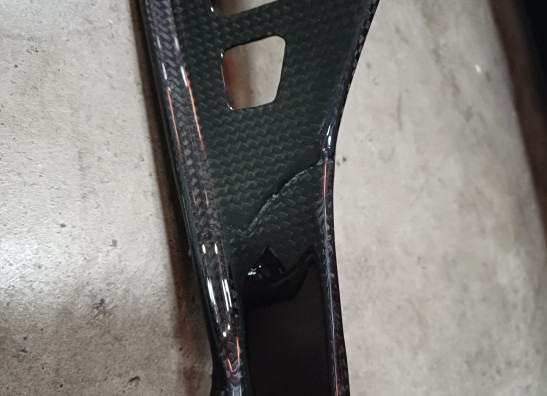 V bak voor Aprilia RSV 1000