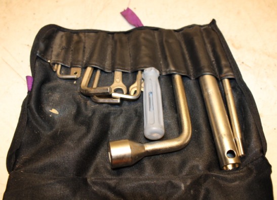 Bordwerkzeug BMW R 1100 RT