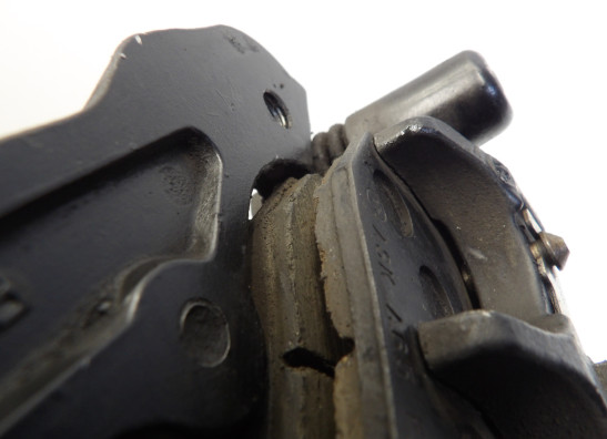 Brake caliper right front Honda VT 700 750