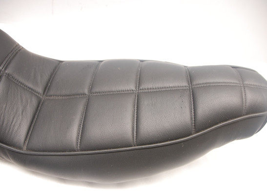 Zadel Harley Davidson Sportster