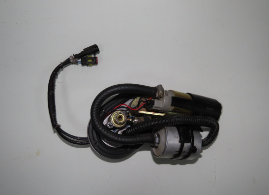 Brandstofpomp Moto Guzzi California EV