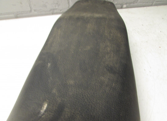 Zadel Kawasaki GPX 750