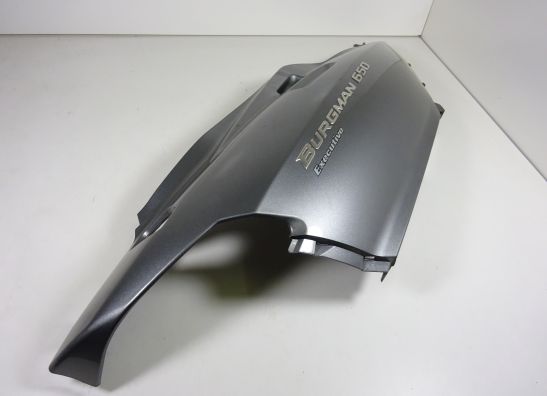 Rechter achterkant Suzuki Burgman 650