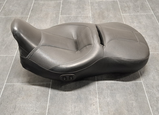 Zadel Harley Davidson FLHTC Electra Glide Classic