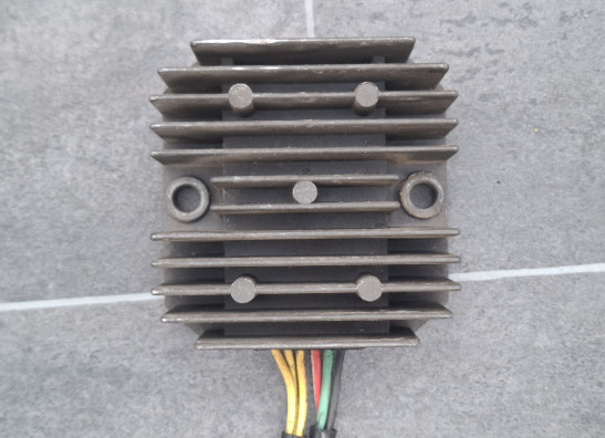 Spanningsregelaar Honda NSR 400