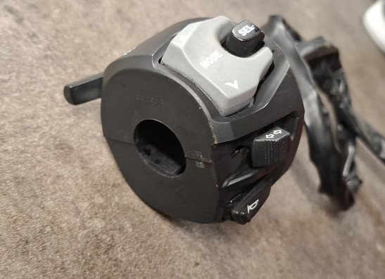 Handlebar switch assy left Suzuki DL 1000 V STROM