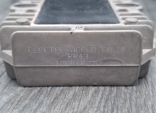 Regler Gleichrichter Honda CBR Fireblade