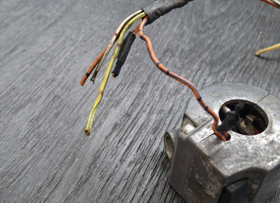 Handlebar switch assy right Suzuki VS 1400 Intruder