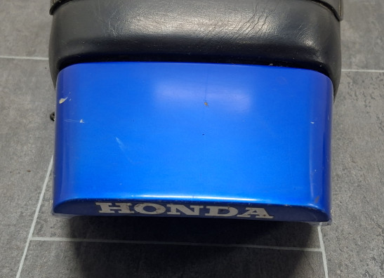 Zadel Honda CB 400