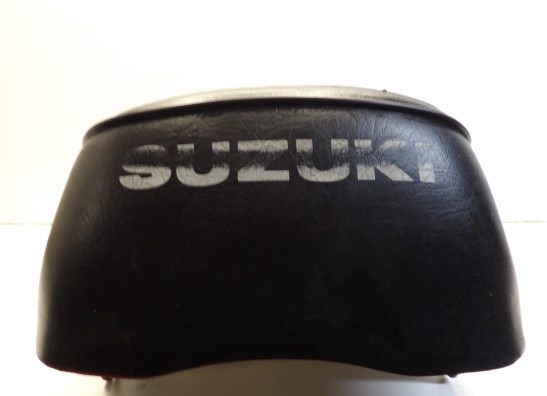 Zadel Suzuki GN 250