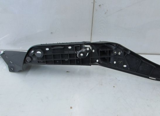 Seitenverkleidung rechts Suzuki Burgman 400