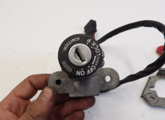 Slotenset Ducati Monster S4