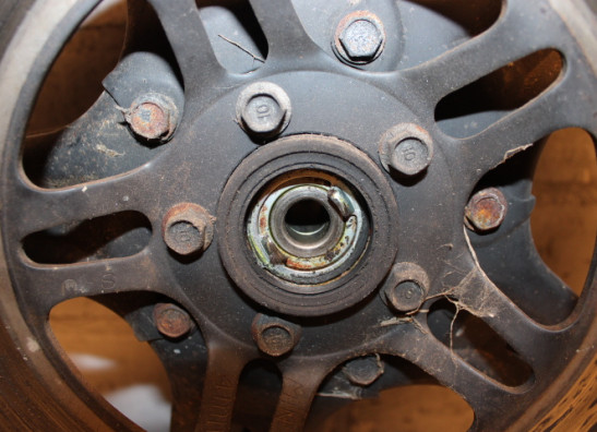 Felge vorne Honda CM 400 T 