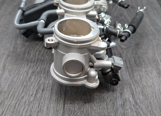 Gasklephuis Yamaha MT 10