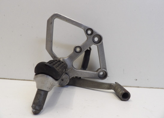 Fussrastetrager vorne rechts Honda CBR 600 F
