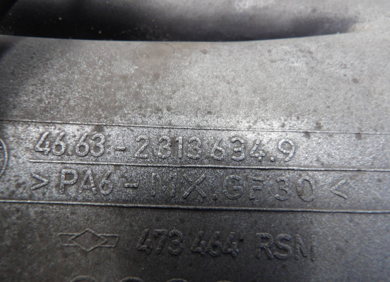 Rechter onderkuip BMW R 1100 RT