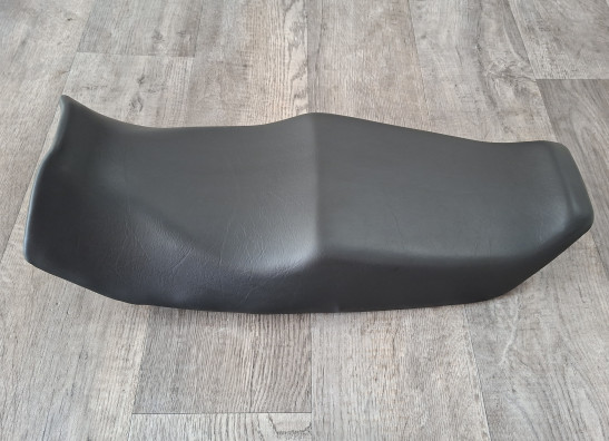 Zadel Suzuki GSX R 750