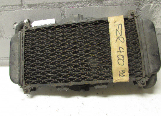 Radiateur Yamaha FZR 400
