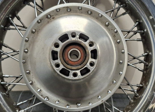 Rear wheel Suzuki VS 1400 Intruder