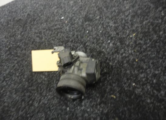 Gasklephuis Yamaha YBR 125