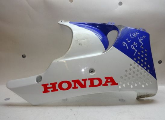 Cowl lower right Honda CBR 900 RR