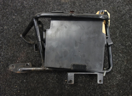 Batterie befestigung Yamaha FJR 1300