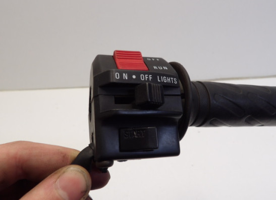 Handlebar switch assy right Suzuki GS 500 E