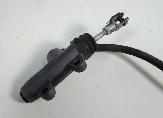 Rempomp achter BMW K 1200 S 