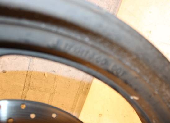 Front Wheel Yamaha FAZER 600