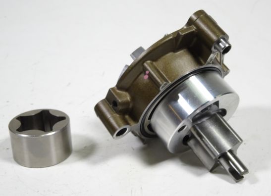 Water pump Kawasaki Z 750