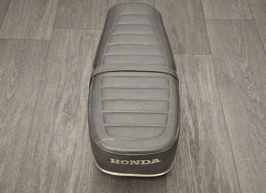 Zadel Honda CB 125 K